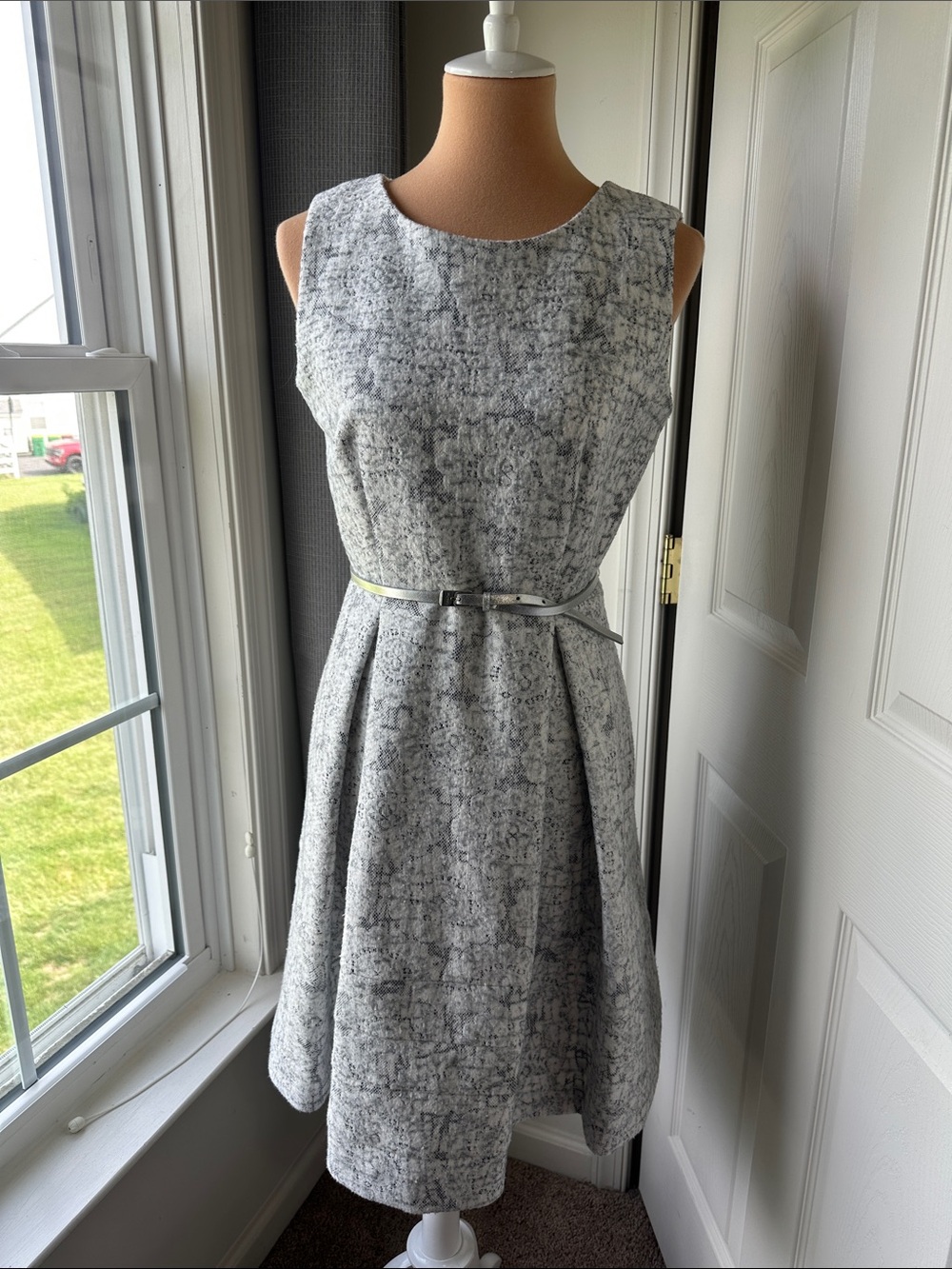 Classic Sleeveless Fit-and-Flare Dress in Light Gray